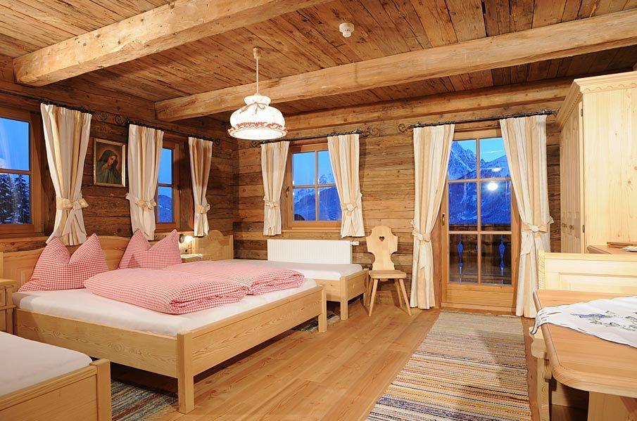 Glinzhof Mountain Natur Resort Agriturismo San Candido Room photo