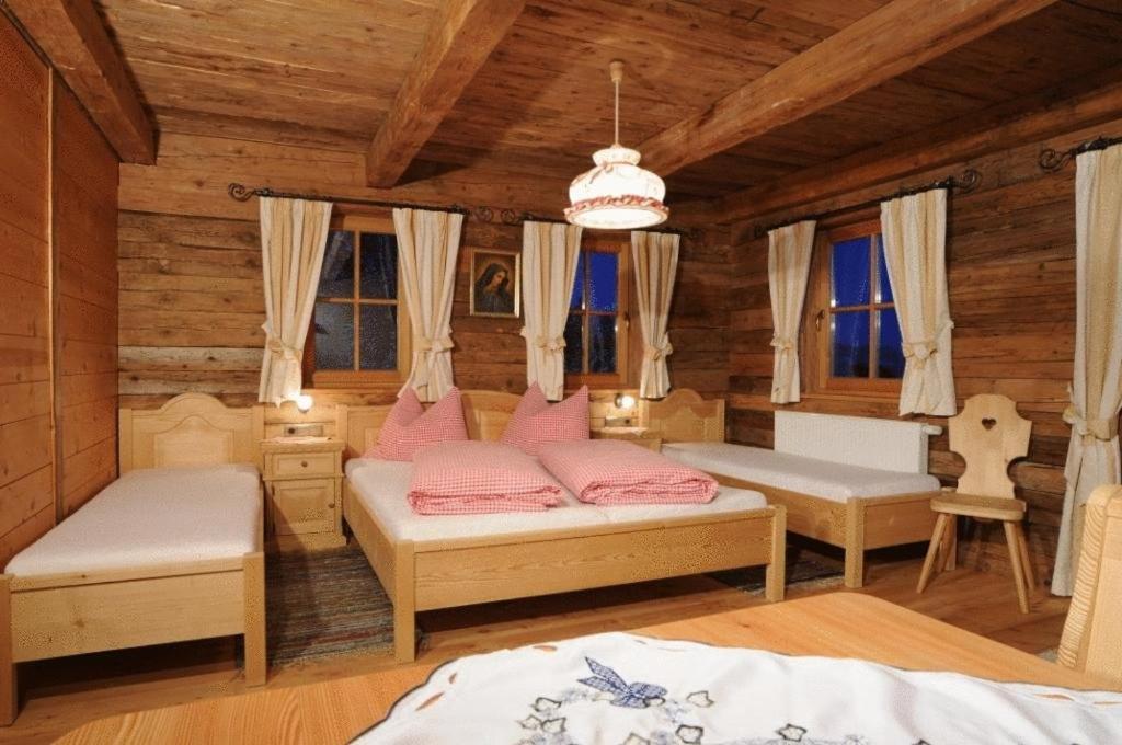 Glinzhof Mountain Natur Resort Agriturismo San Candido Exterior photo